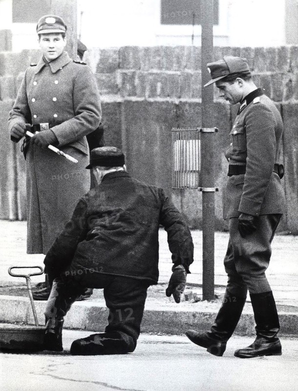 11/15/1961 -  Installation of Locks in the Sewers