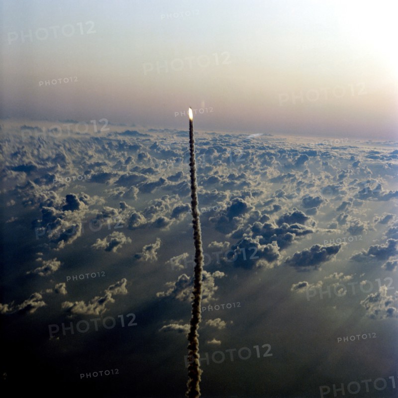 Aerial views of the STS-5 launch from T-38 chase aircraft Nov. 11, 1982