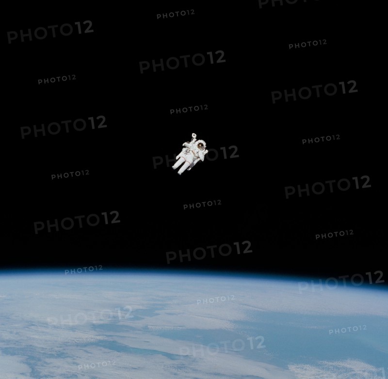 (7 Feb 1984) --- Astronaut Bruce McCandless