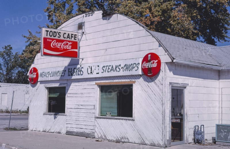 1980s America -   Todd's Cafe, Dakota City, Iowa 1987