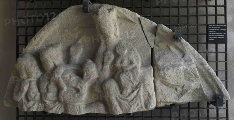Relief of the tympanum depicting the Adoration of the Magi
