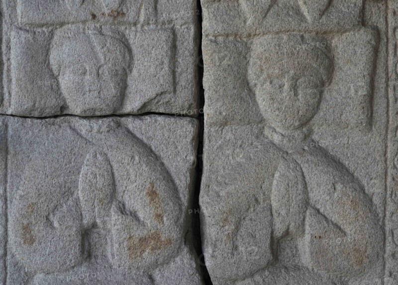 Tombstone with relief depicting two praying figures