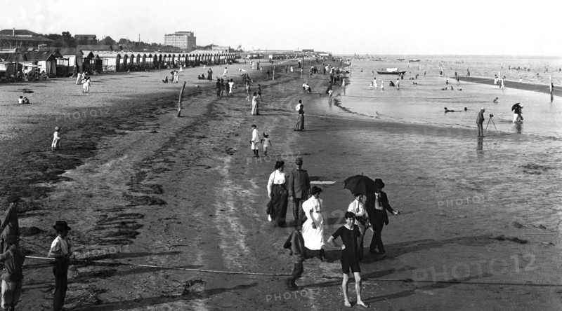 italy, veneto, lido di venezia, beach 1800-1900
autor: naya archives