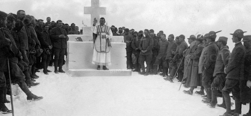 guerre, aumôniers militaires, neige et autel alpin, 1915 1918