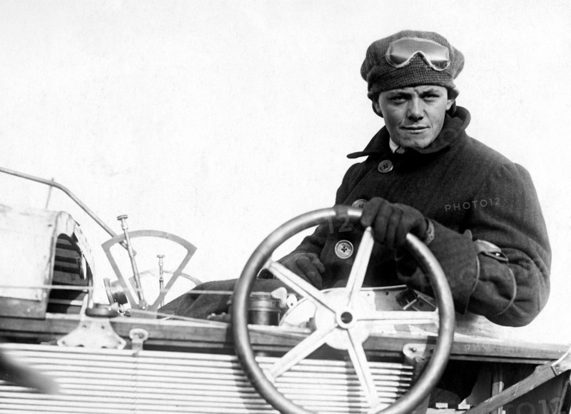 aéronautique, portrait d'un aviateur, 1910