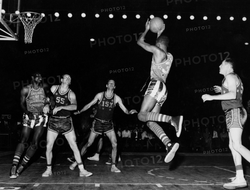 sport, basket-ball, match, juin 1957