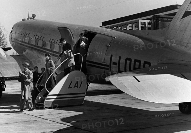 arrivée à l'aéroport, 1950