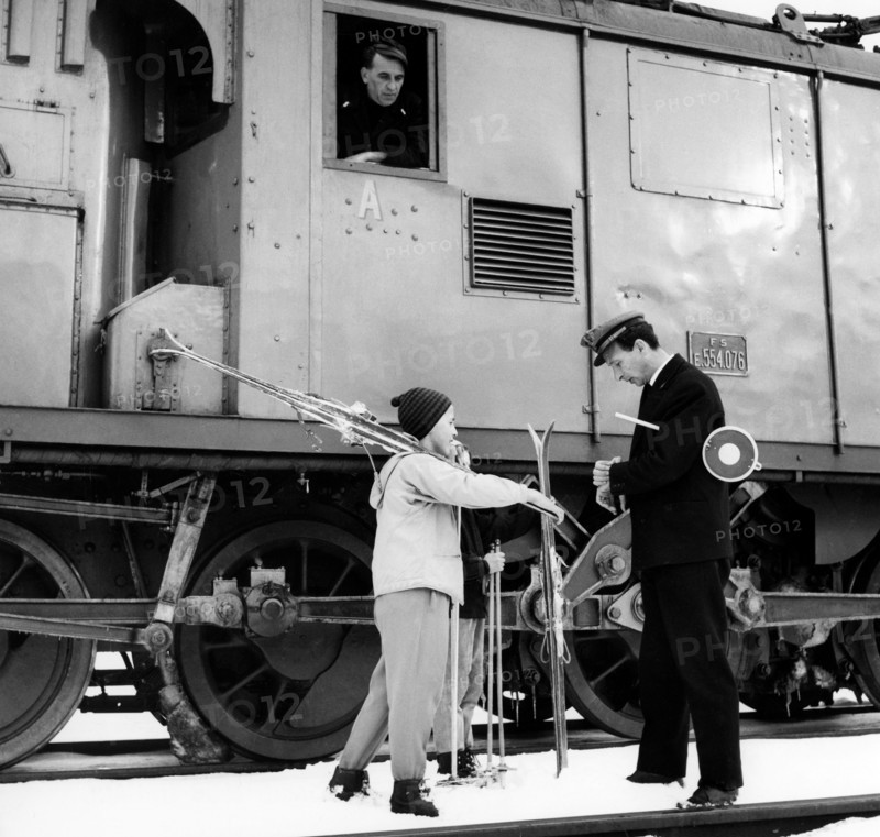 trains de neige pour le citron dans le piedmont, 1950