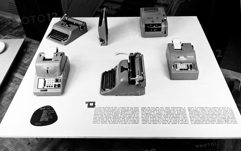 calculatrices et machines à écrire olivetti de 47 à 54, 1954