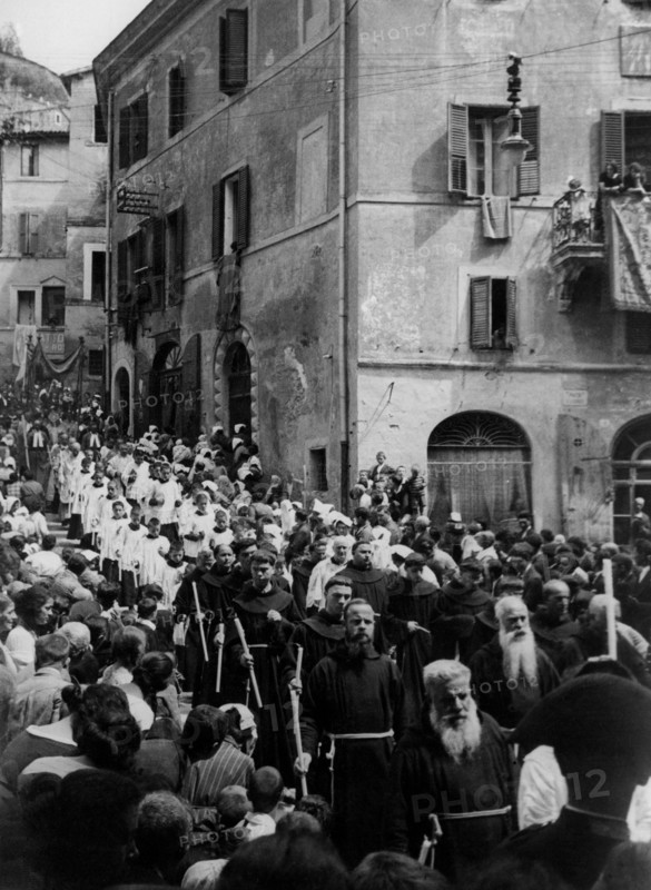 Procession dans le Latium, 1930 1940