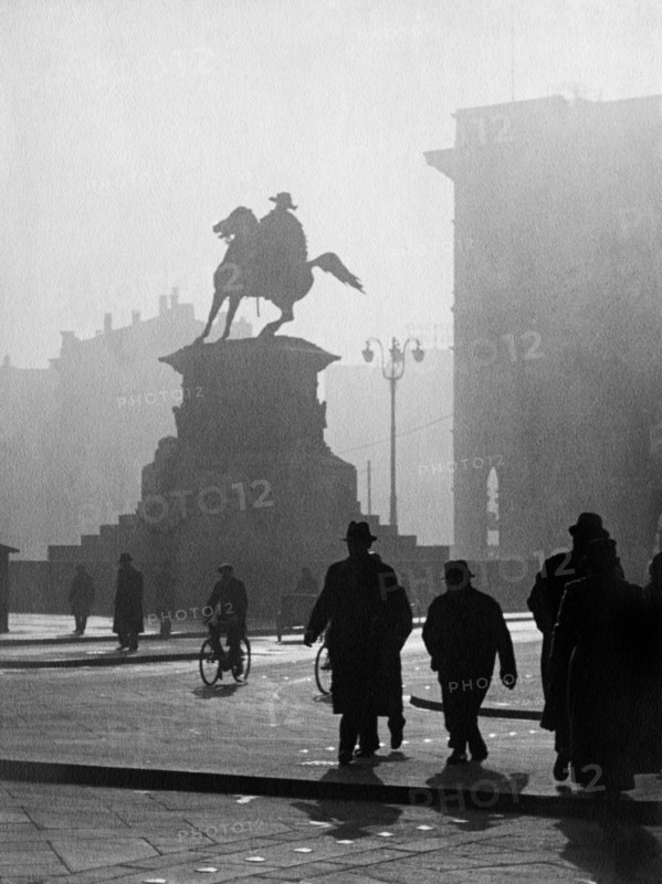 milan, monument à vittorio emanuele, 1920 1930