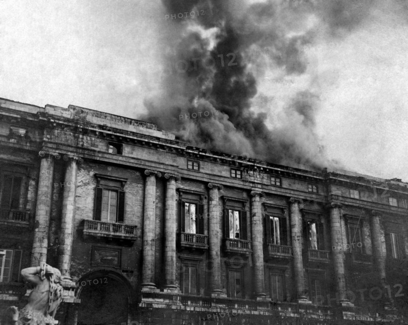 italie, sicile, tremblement de terre de messine, destruction du bâtiment du théâtre maritime, 1908