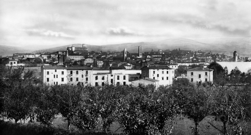 italie, toscane, vue d'arezzo depuis la vieille cathédrale, 1910 1920