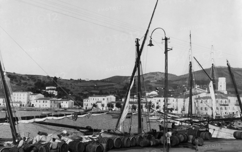 toscane, île d'elbe, vue de porto azzurro, années 1920