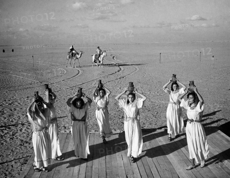 moyen-orient, israël, festival de l'eau dans le désert du negev, 1950 1960