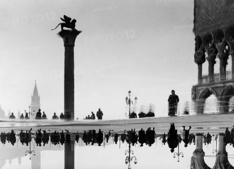 italie, venise, marée haute sur la piazza san marco, 1910 1920