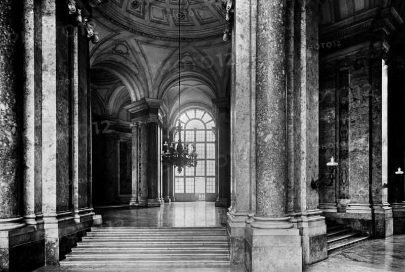 italie, campanie, caserta, palais royal, un intérieur, 1910 1920