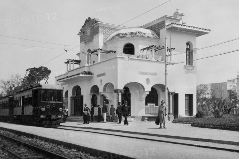 italie, campanie, naples, portici bellavista, une gare du chemin de fer circumvesuviana, 1930
