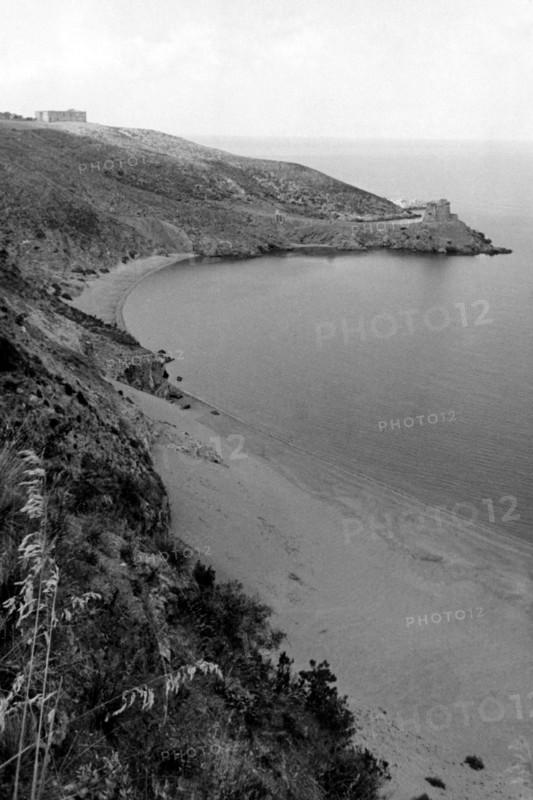 europe, italie, calabre, fuscaldo, vue de la côte, années 1950