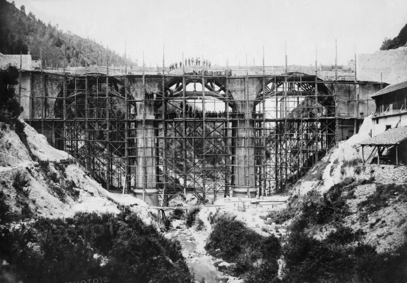 europe, italie, calabre, construction du viaduc de filesi, route provinciale monteleone - metrano, années 1920