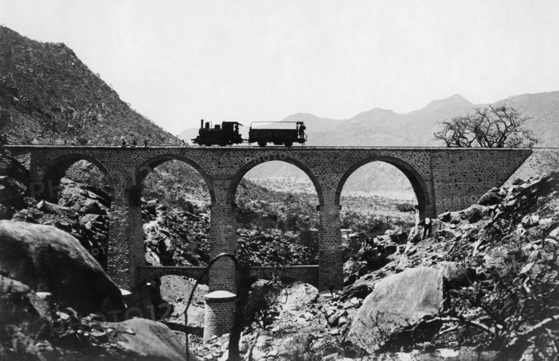 afrique, eritrea, viaduc ferroviaire d'asciadira, section cheren - agordat, 1910 1920