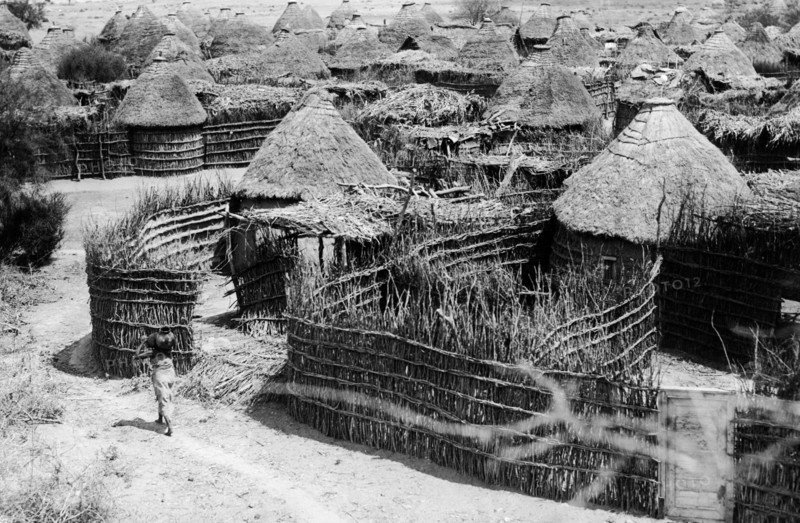 afrique, éthiopie, un village des hautes terres, 1920 1930