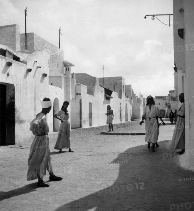 afrique, maroc, casablanca, entrée du quartier de la réserve, 1940