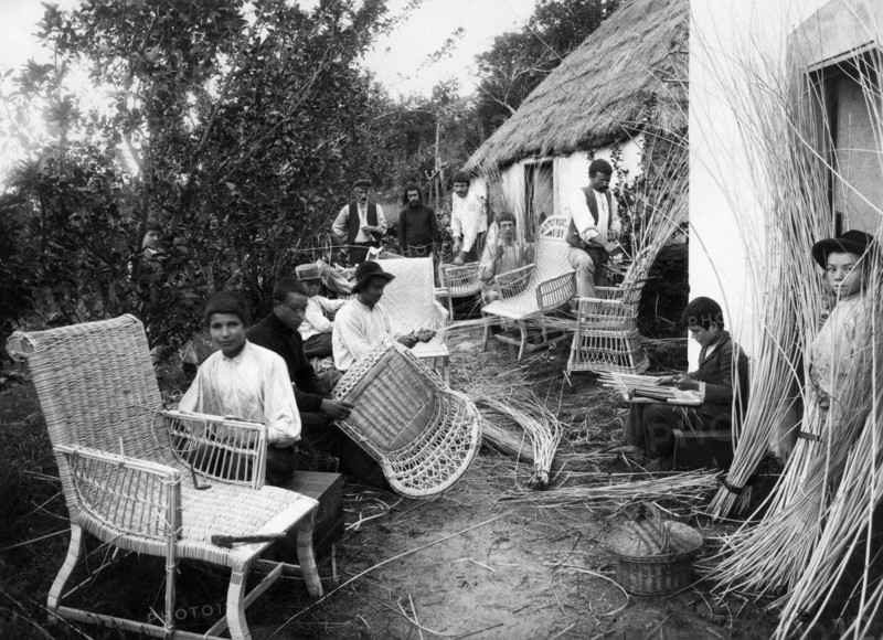 europe, portugal, île de madère, funchal, meubles artisanaux en osier, années 1920 1930