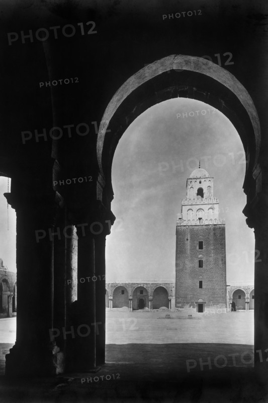 Afrique, tunisie, kairouan, le minaret de la grande mosquée, 1910