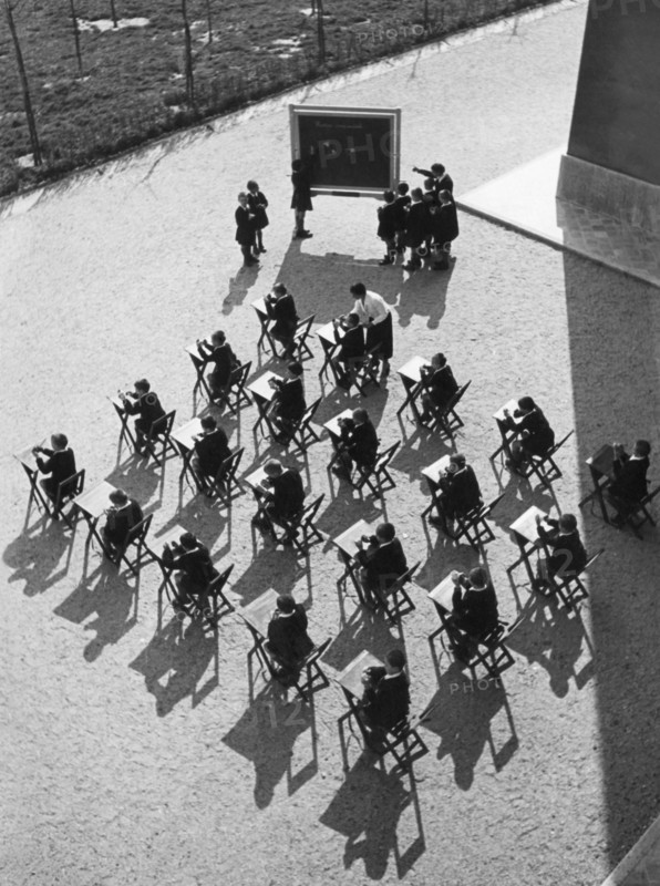 europe, italie, turin, colonie permanente 3 janvier, leçon en plein air, 1930