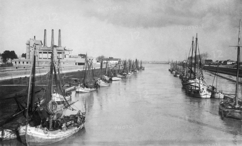 europe, italie, abruzzes, pescara, port du canal, 1920 1930