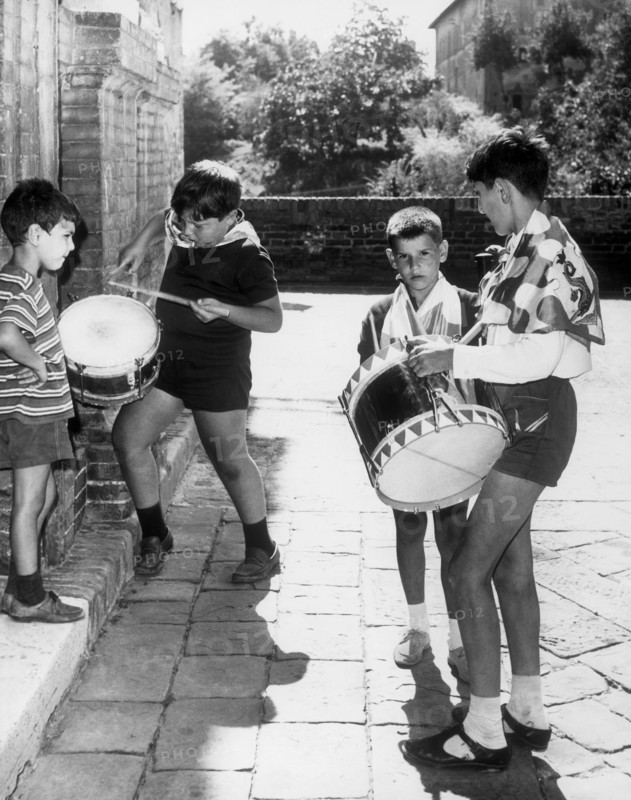 enfants, toscane, sienne, italie, 1966