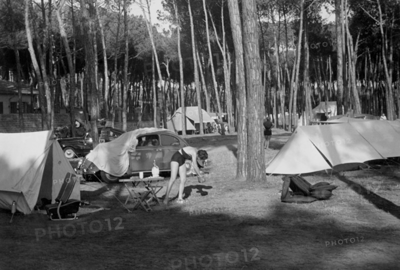 Italie, Toscane, Marina di Massa, Camping, 1952