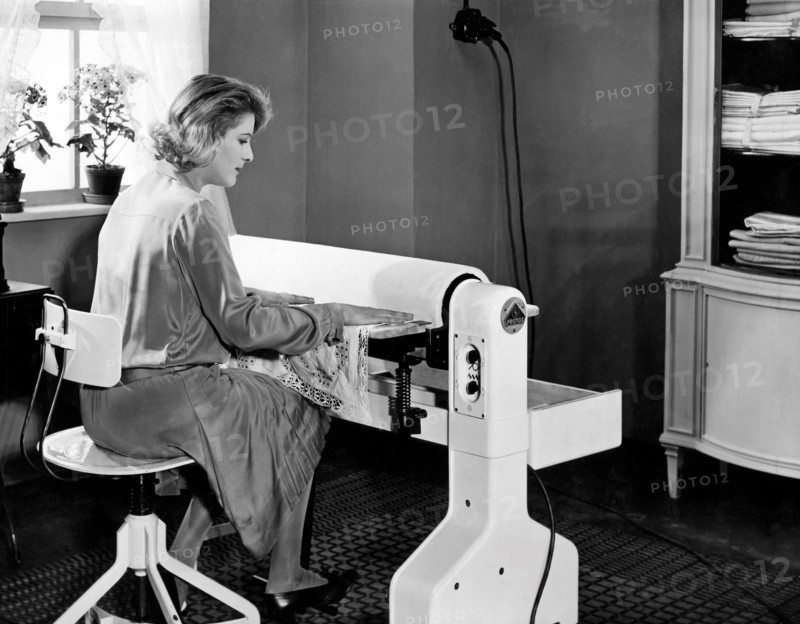 petites industries, machine à repasser, 1940-1950