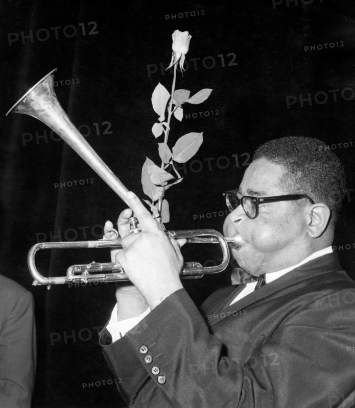 portrait de john gillespie dit dizzy, 1959