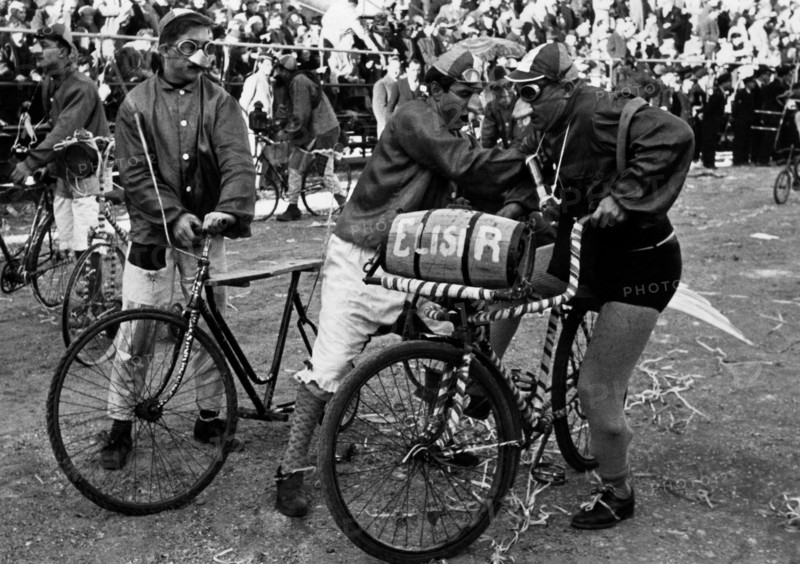 italie, ligurie, carnaval de savone, 1953