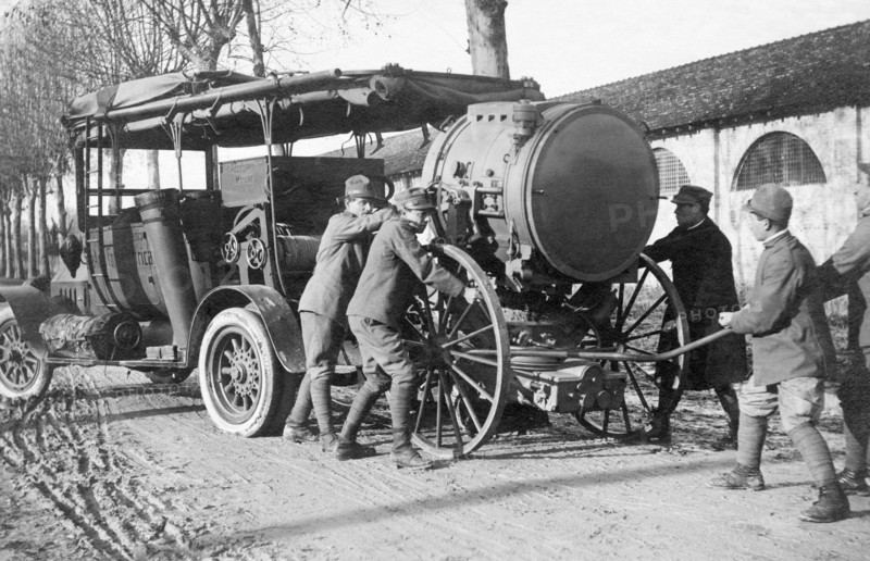 projecteur, 1915-18