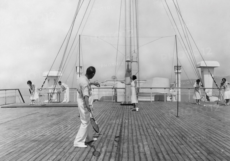un moment de la vie de croisière sur le paquebot victoria. 1915-1940