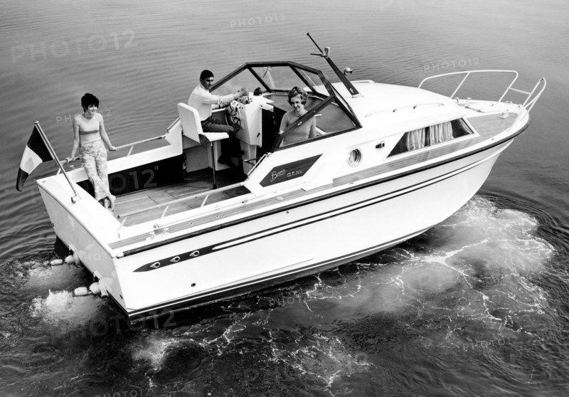 bateau à moteur bora par italcantieri, 1960-1970