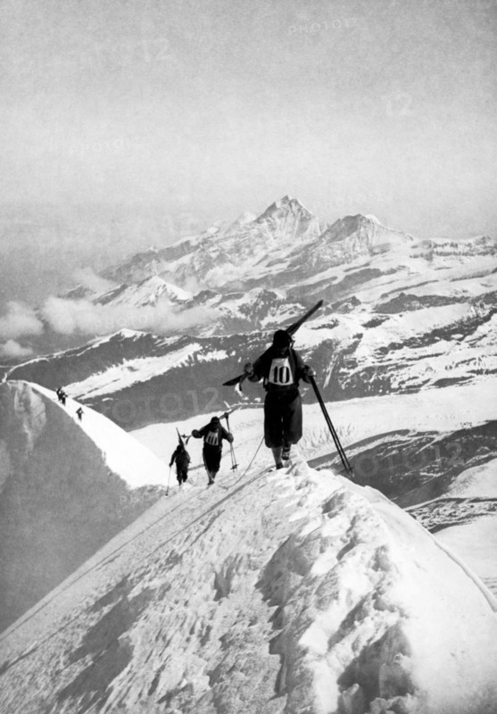 cervinia, monterosa, trophée mezzalama, la suisse en bas, 1933