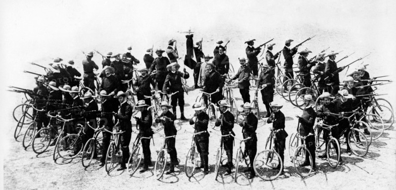 Corpo nazionale di volontari ciclisti ed automobilisti. VCA. organization subject to the supervision of the ministry of war. set up to contribute to the defense of the homeland by preparing cycling and automobile forces. 1908-1915