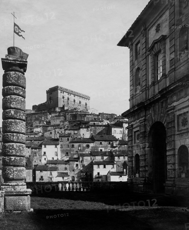 Castello orsini and palazzo chigi-albani e fontana di papacqua. soriano nel cimino. 1910-20