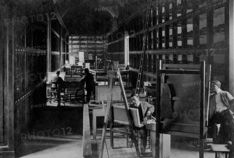 Artistic workers in Vatican City. 1910