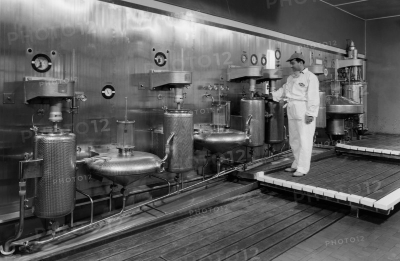 Italy. lazio. colleferro. bombrini parodi delfino plant of continuous nitration of glycerine. 1960