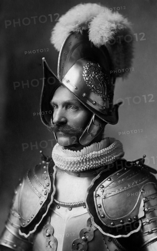 Swiss Papal Guard With A Sixteenth-century Helmet. 1920