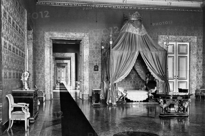 Room. Royal Palace. Caserta. Campania. Italy 1910-20