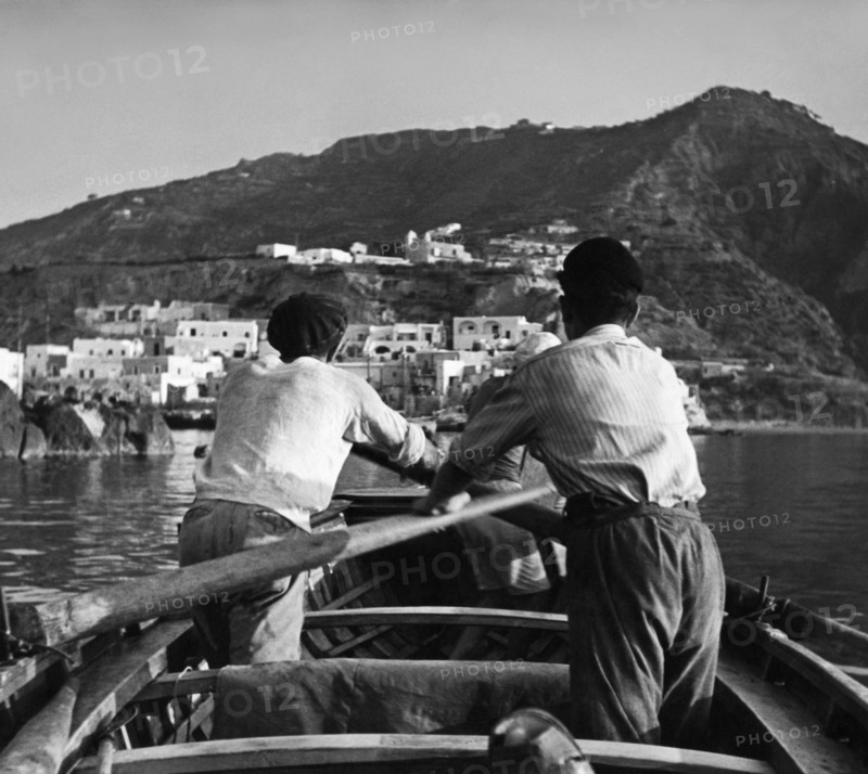 Italy. Campania. Fishermen. 1930-1940