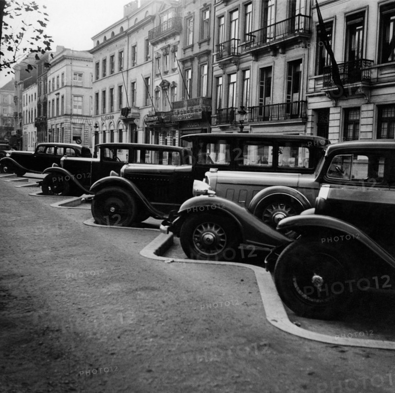Parking Area. 1930-1940