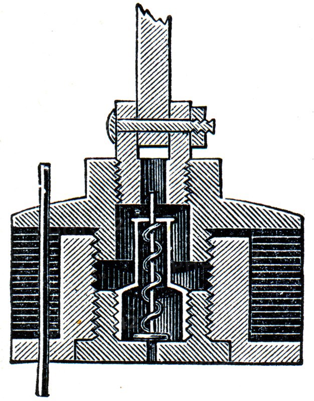 Piston valves Air pump with two cylinders.