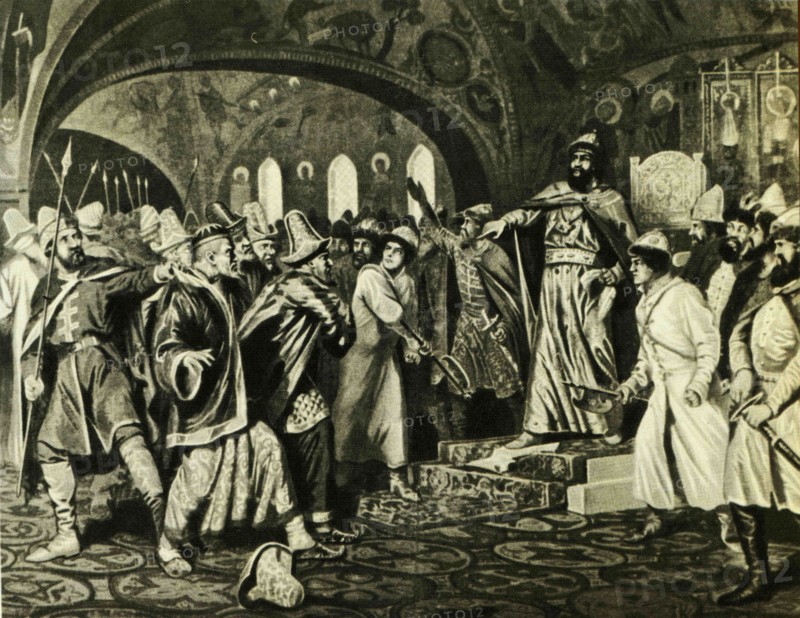 Ivan III breaks the AI Khan's letter, demanding tribute.